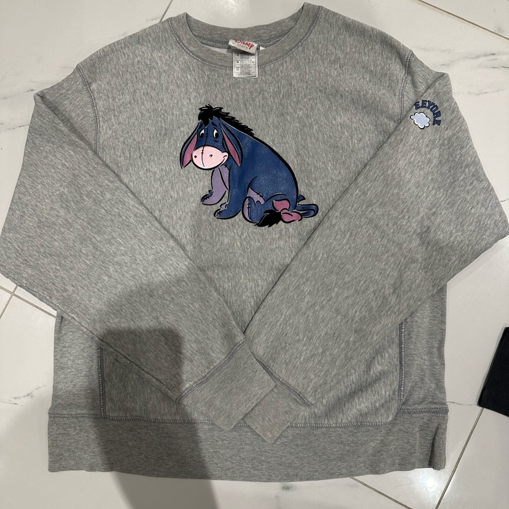 Disney sweatshirt